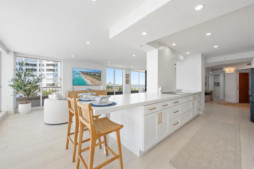 5250 Ocean Drive #5s Singer Island, FL 33404