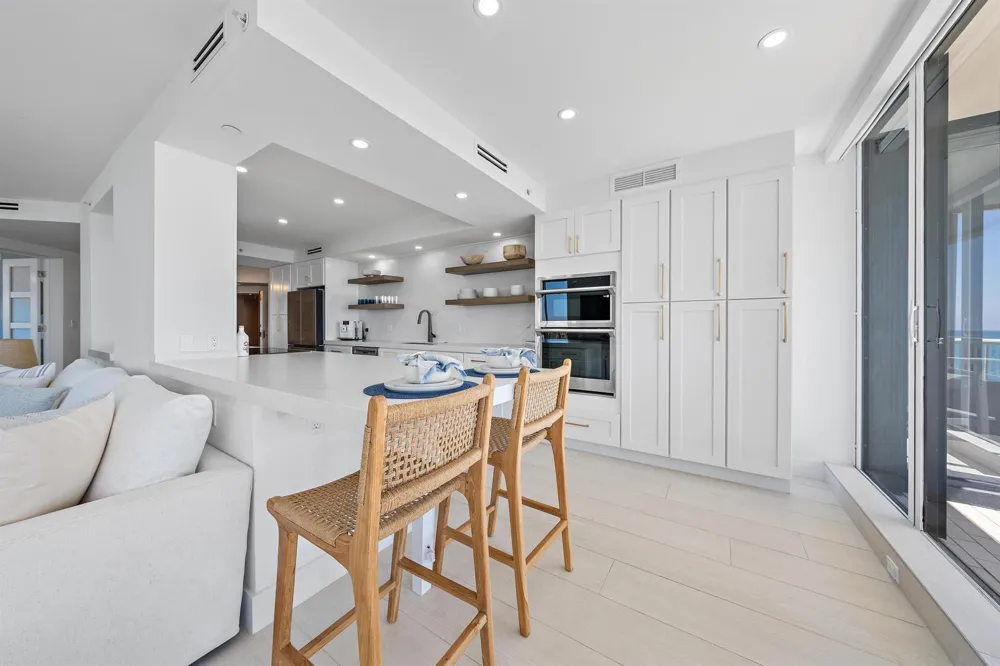 5250 Ocean Drive #5s Singer Island, FL 33404