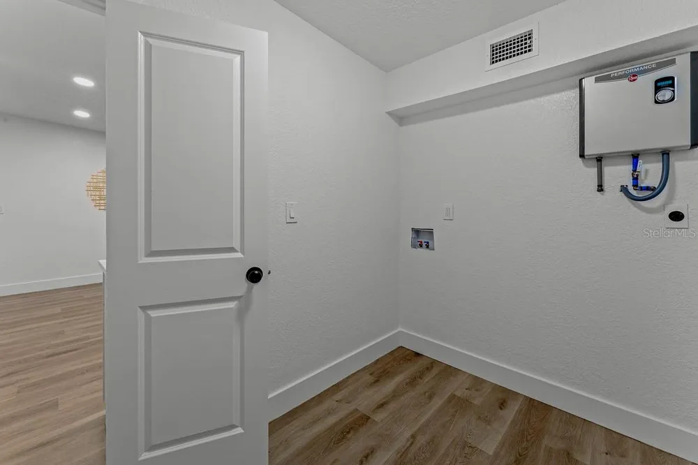 849 LOGAN DRIVE Longwood, FL 32750