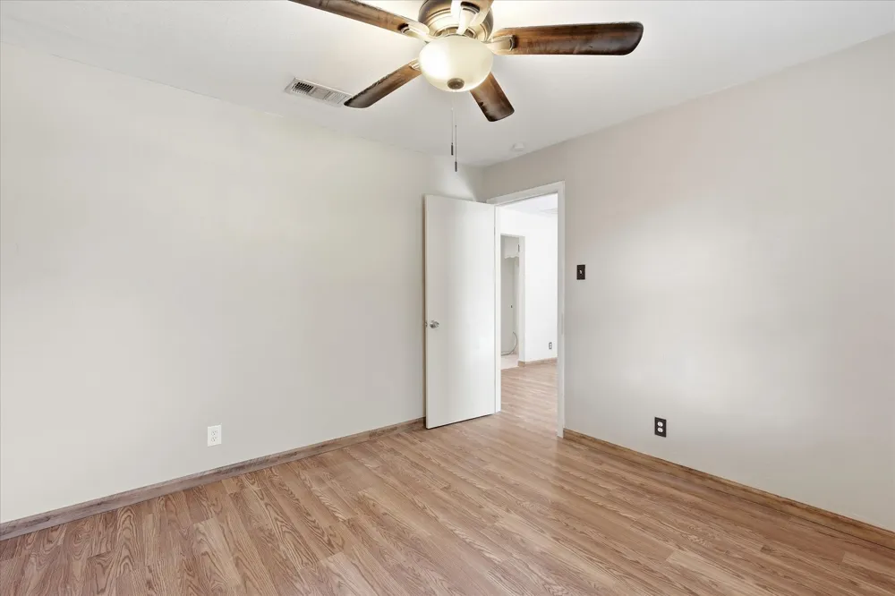 6609 Emily Drive Watauga, TX 76148