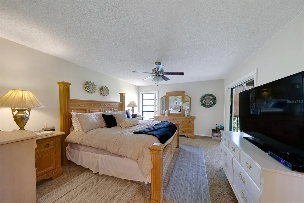 1801 E LAKE ROAD #20G Palm Harbor, FL 34685