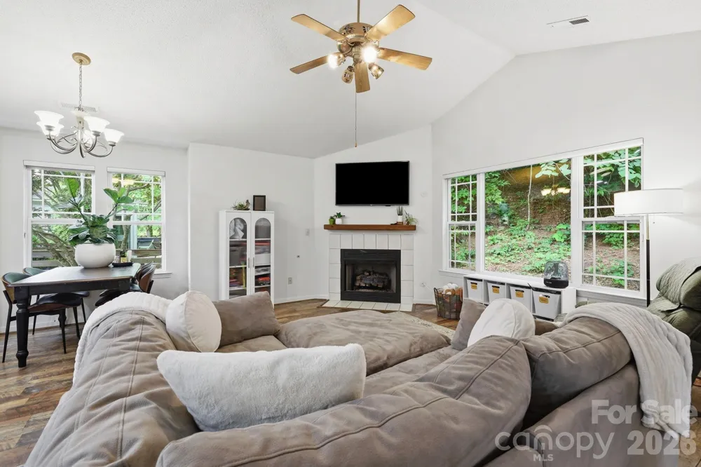 51 Sunview Circle Arden, NC 28704