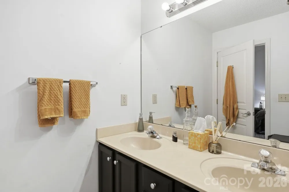 51 Sunview Circle Arden, NC 28704