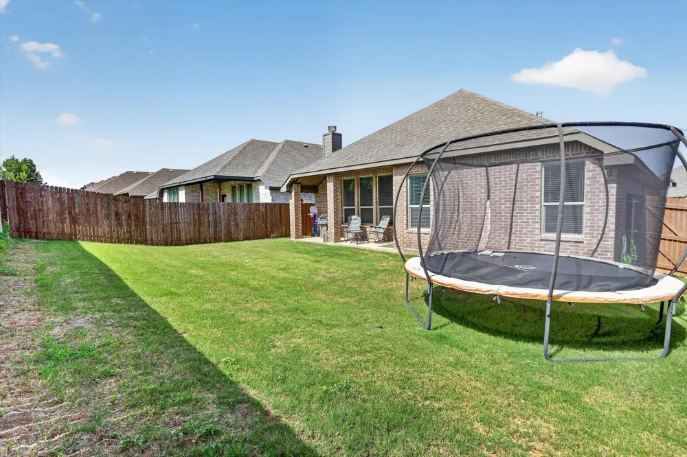 1233 Collett Sublett Road Kennedale, TX 76060