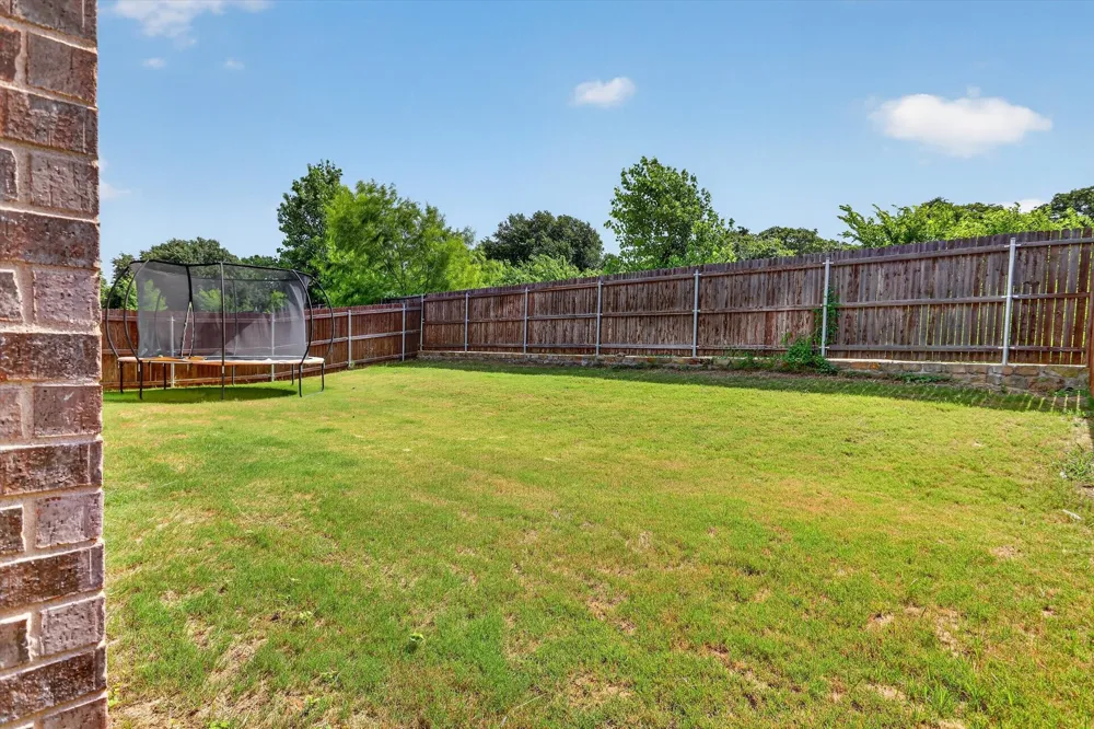 1233 Collett Sublett Road Kennedale, TX 76060