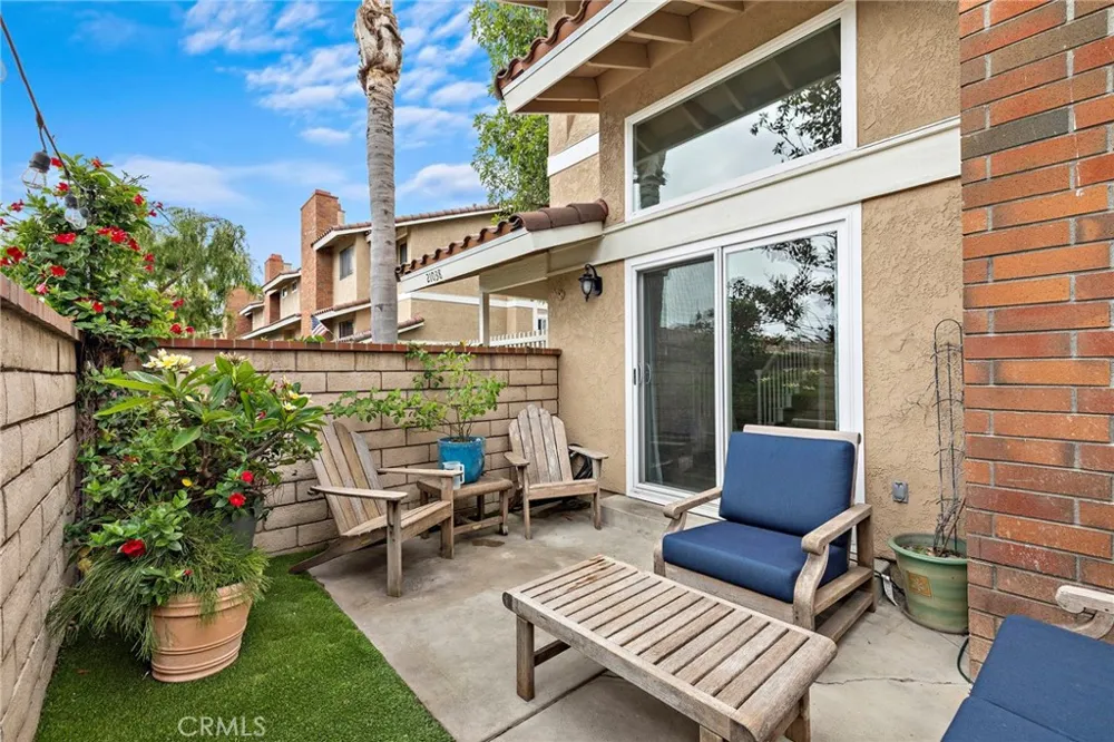 21038 Poolside Huntington Beach, CA 92648
