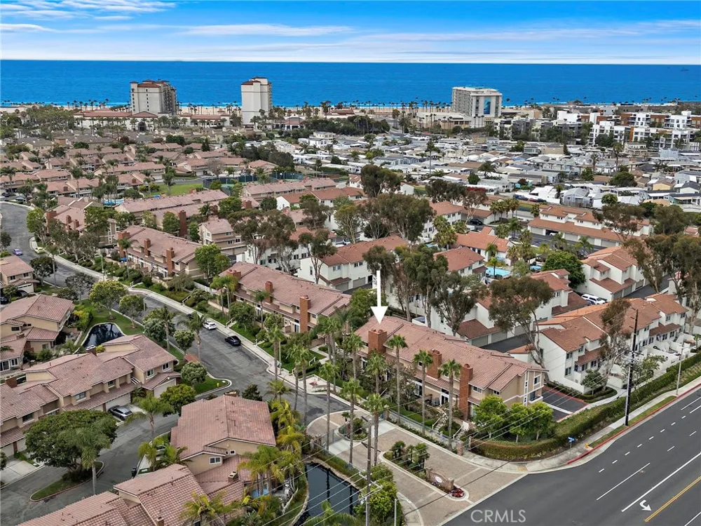 21038 Poolside Huntington Beach, CA 92648