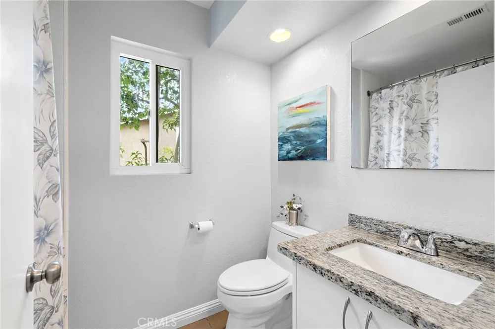 21038 Poolside Huntington Beach, CA 92648