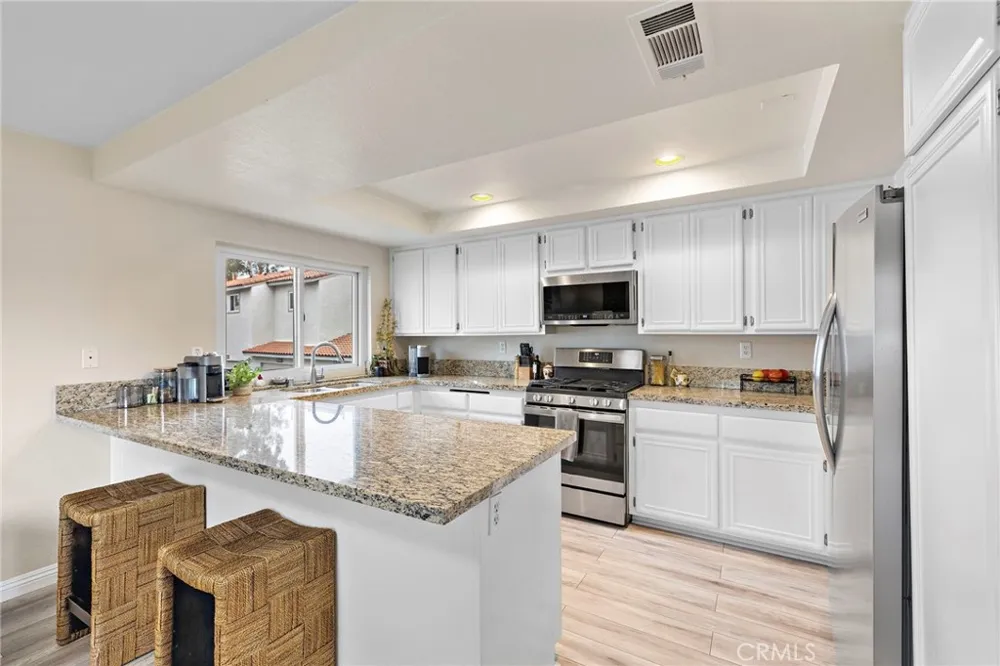 21038 Poolside Huntington Beach, CA 92648