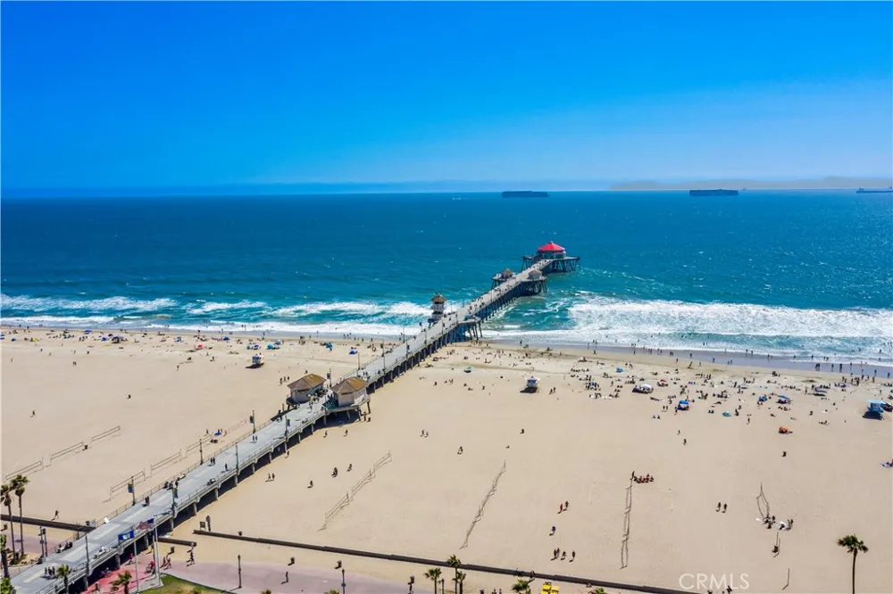 21038 Poolside Huntington Beach, CA 92648