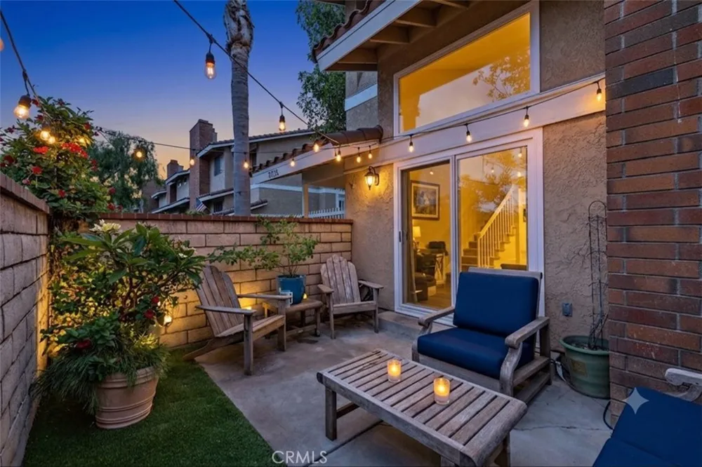 21038 Poolside Huntington Beach, CA 92648