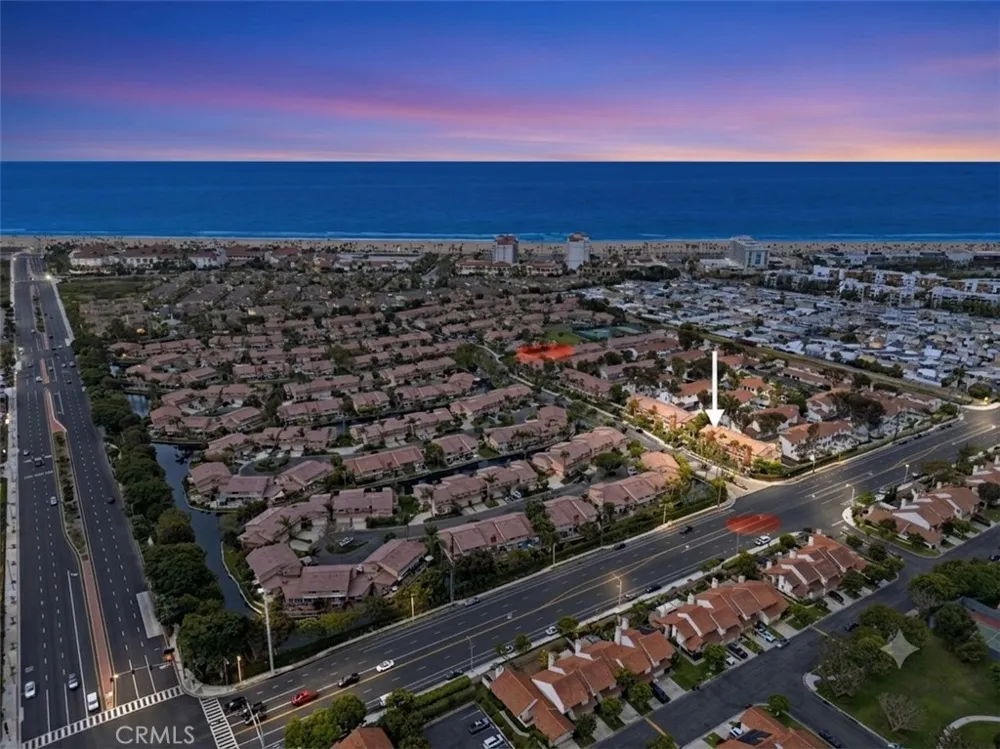 21038 Poolside Huntington Beach, CA 92648