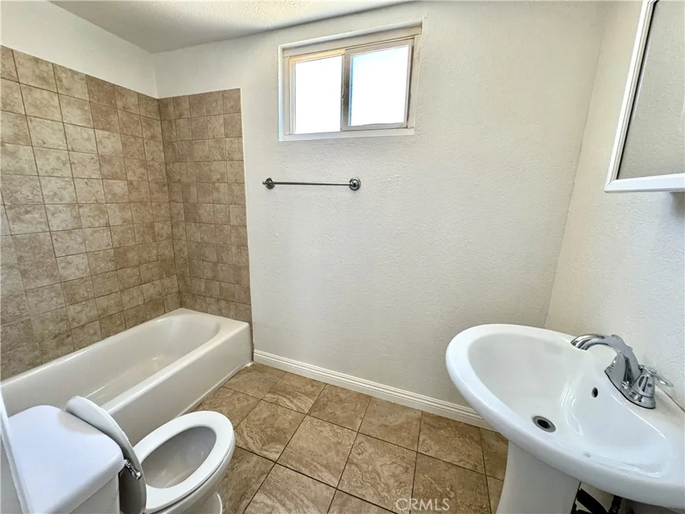 14539 Painter Avenue Norwalk, CA 90650