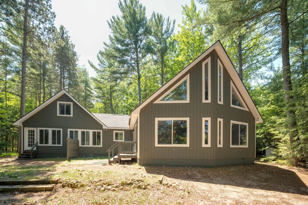 6954 Aarwood NW Rapid City, MI 49676