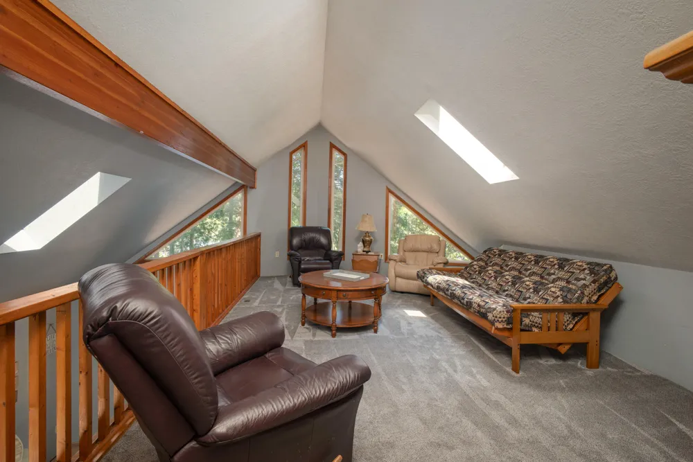 6954 Aarwood NW Rapid City, MI 49676