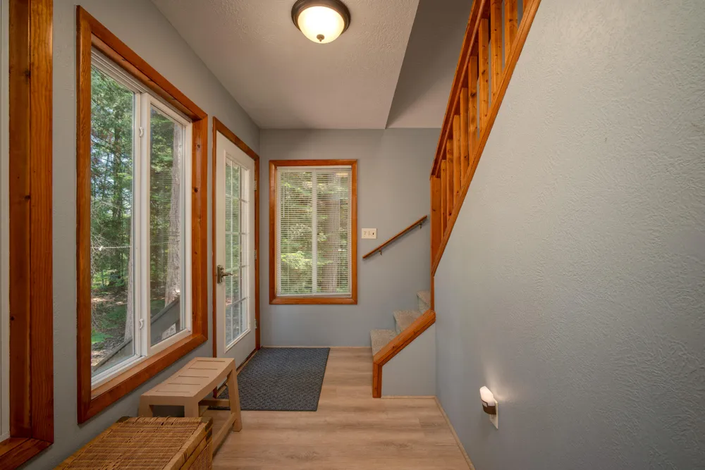 6954 Aarwood NW Rapid City, MI 49676