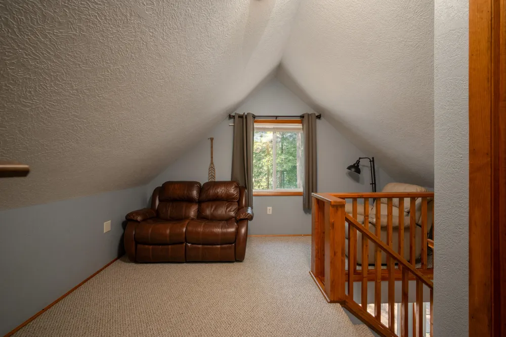 6954 Aarwood NW Rapid City, MI 49676