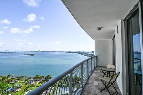 1750 Bayshore Drive #2403