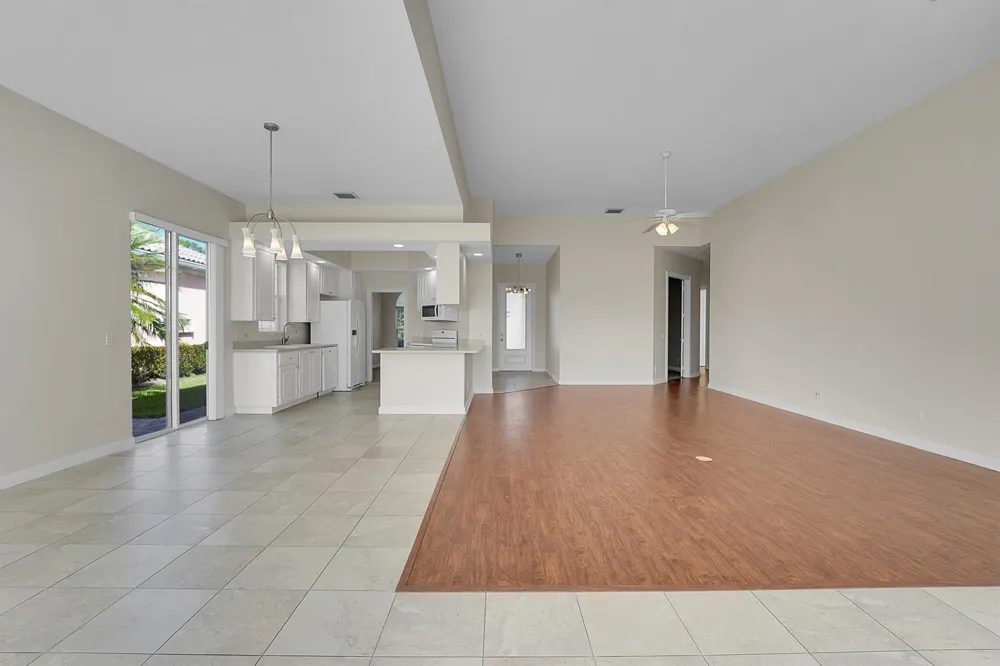 11427 SW Rockingham Drive Port St. Lucie, FL 34987