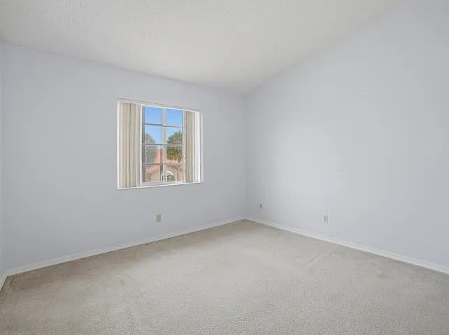 8596 Jade Drive Tamarac, FL 33321