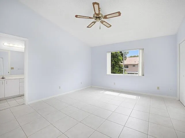 8596 Jade Drive Tamarac, FL 33321