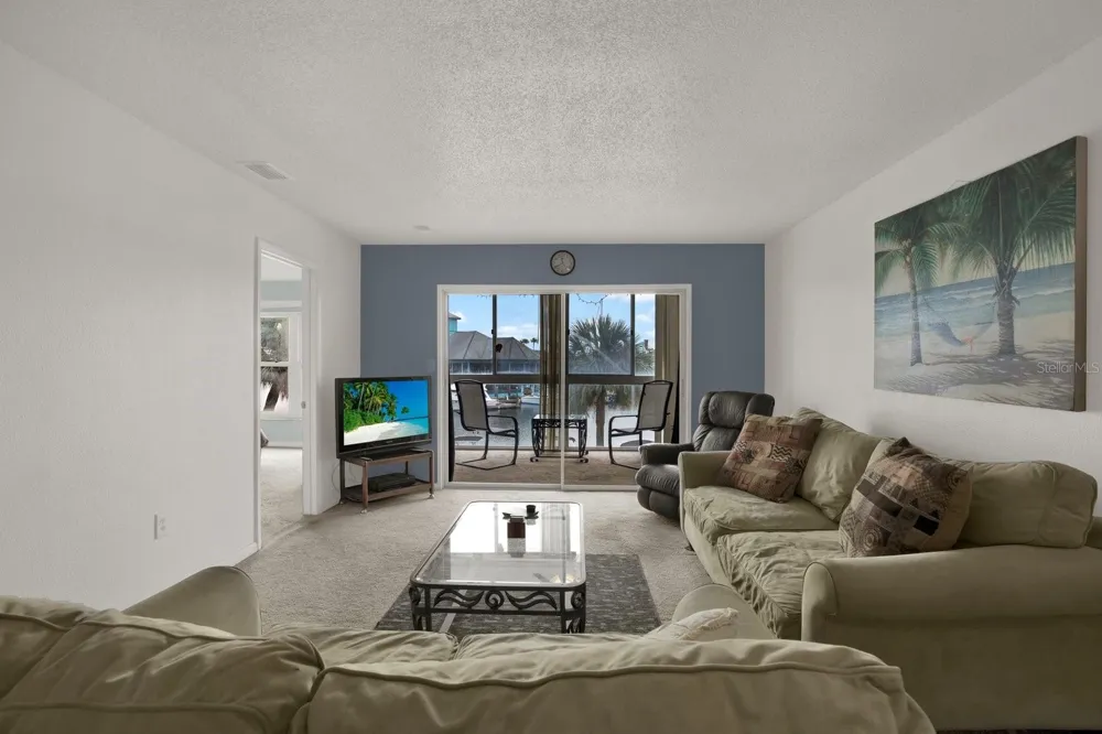 4939 FLORAMAR TERRACE #204 New Port Richey, FL 34652