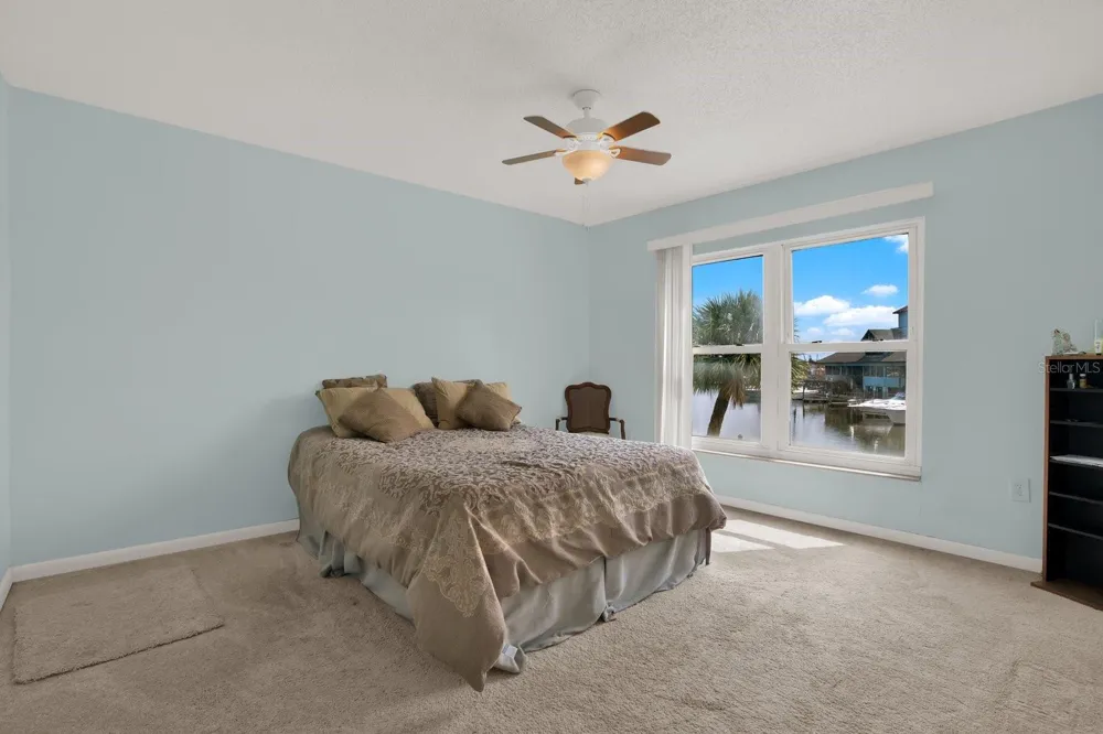 4939 FLORAMAR TERRACE #204 New Port Richey, FL 34652