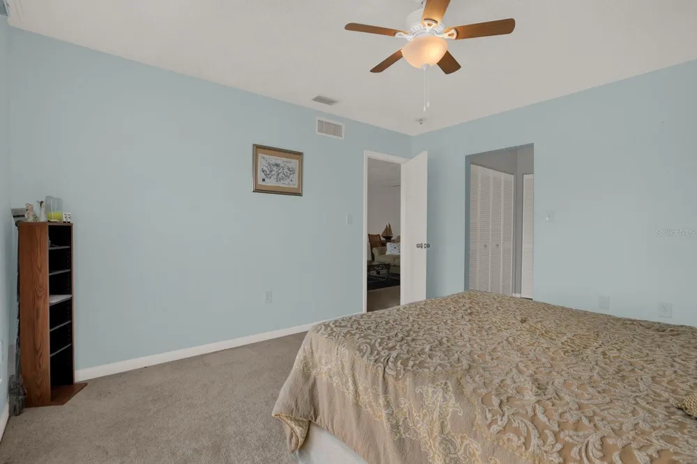 4939 FLORAMAR TERRACE #204 New Port Richey, FL 34652