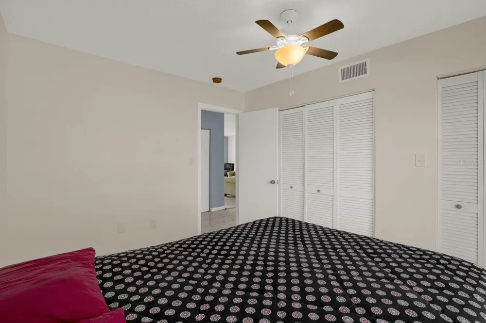 4939 FLORAMAR TERRACE #204 New Port Richey, FL 34652