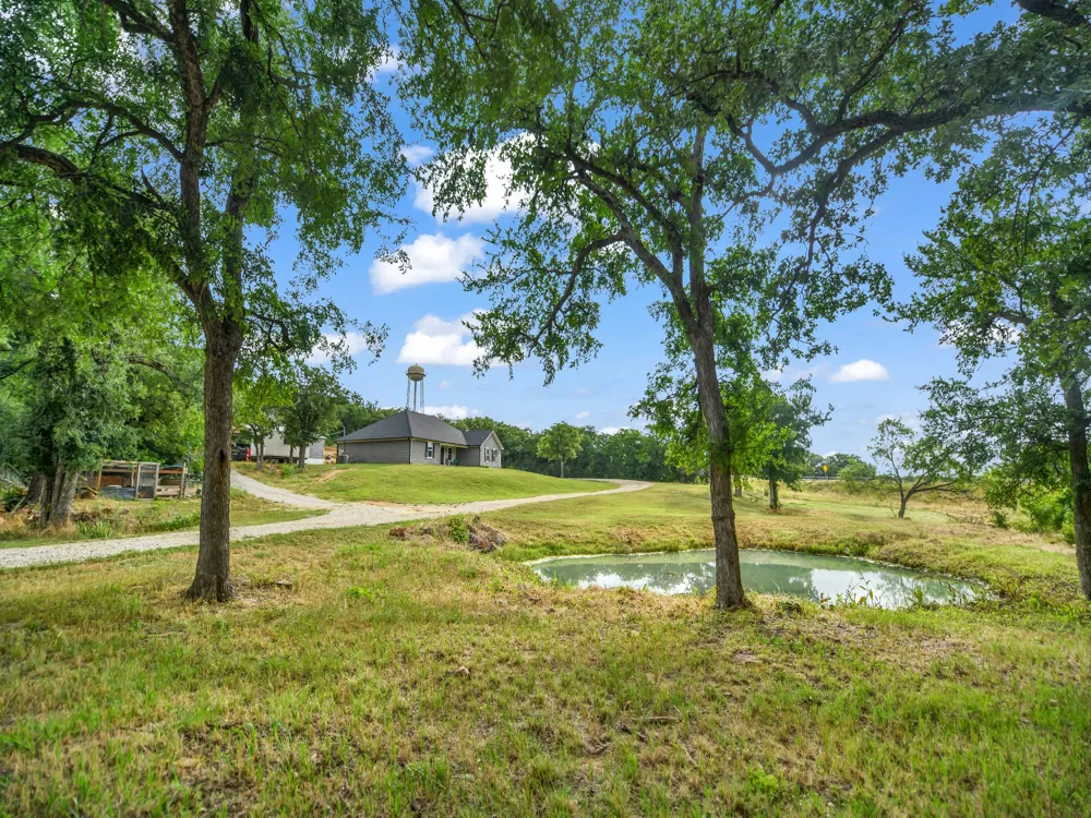 104 Turkey Creek Road Mineral Wells, TX 76067