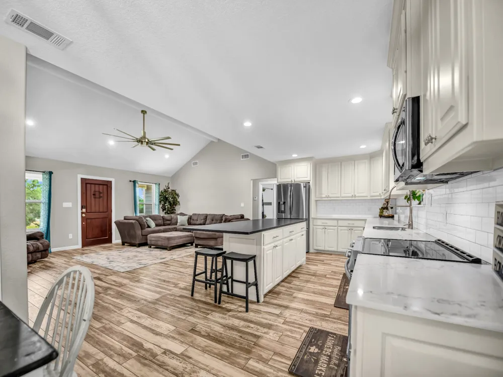 104 Turkey Creek Road Mineral Wells, TX 76067