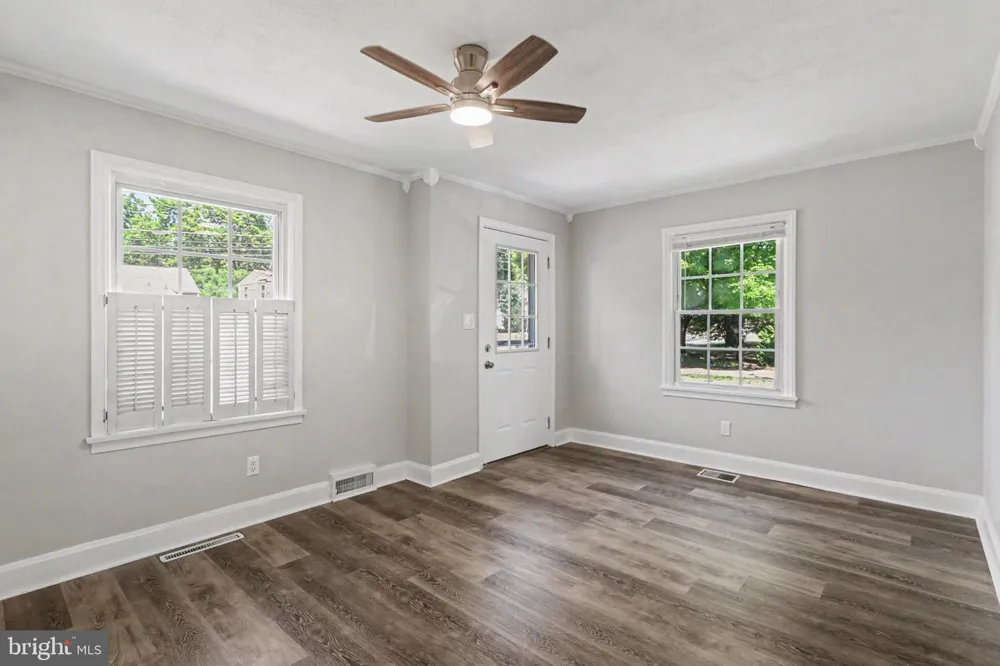 506 HOGESTOWN ROAD Mechanicsburg, PA 17050