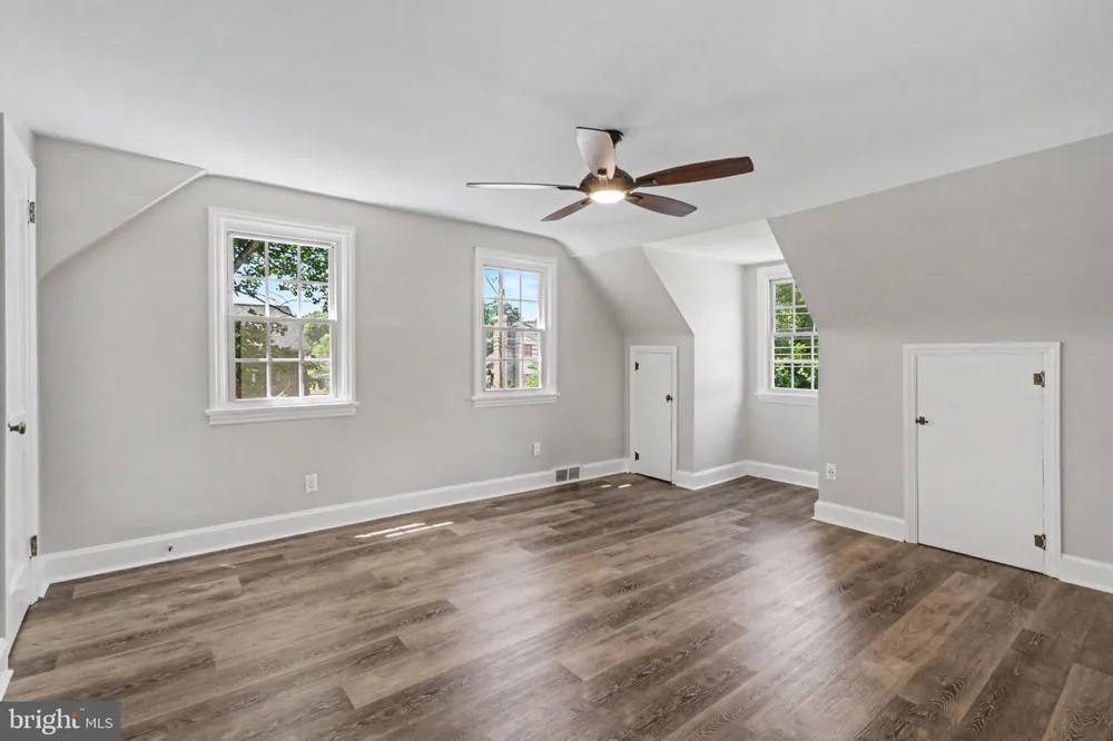 506 HOGESTOWN ROAD Mechanicsburg, PA 17050