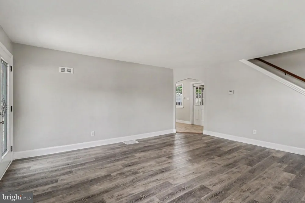 506 HOGESTOWN ROAD Mechanicsburg, PA 17050
