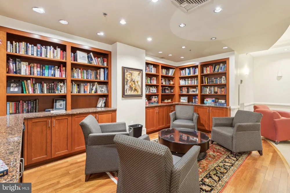1500 CHESTNUT STREET #5E Philadelphia, PA 19102