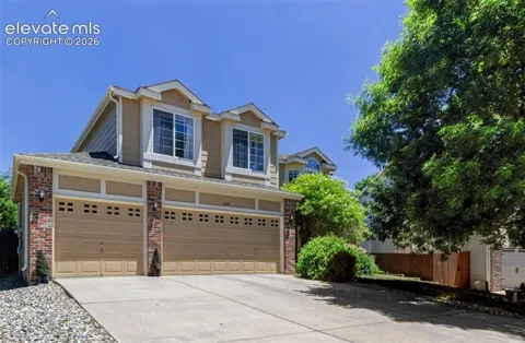 4323 Round Hill Drive
