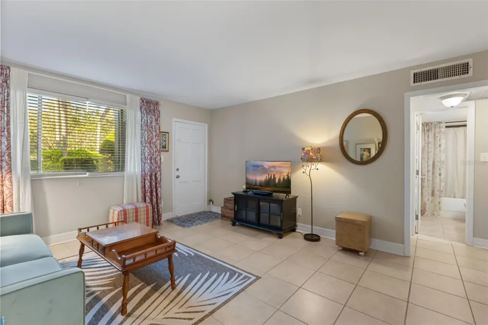 1250 S DENNING DRIVE #109 Winter Park, FL 32789