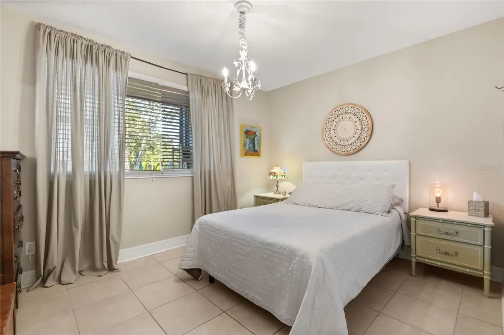1250 S DENNING DRIVE #109 Winter Park, FL 32789