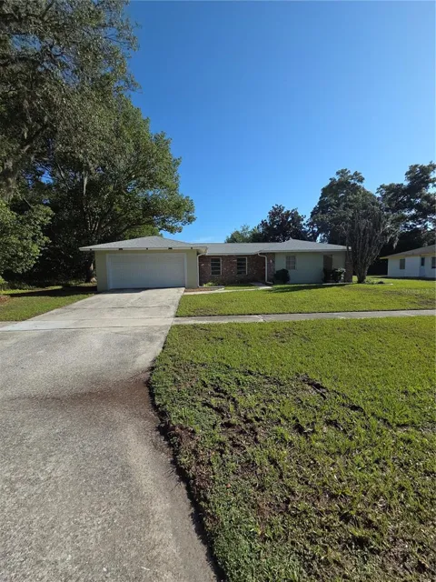 9091 GOLFVIEW DRIVE