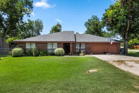309 W Moerbe Drive