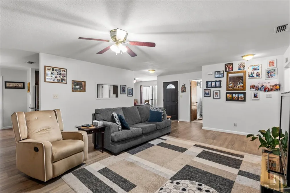 309 W Moerbe Drive Thorndale, TX 76577