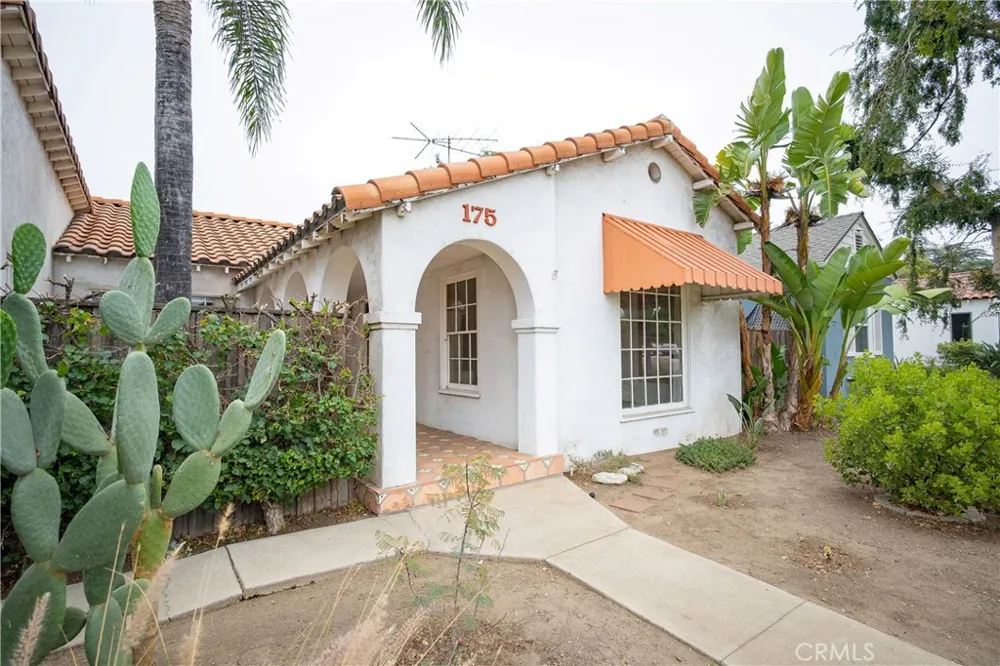 175 W 9th Upland, CA 91786