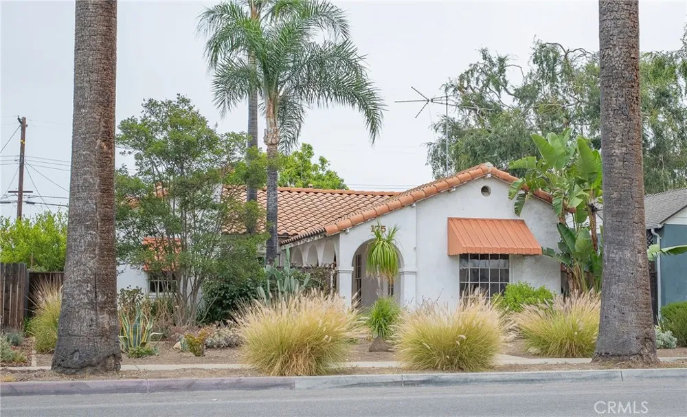 175 W 9th Upland, CA 91786