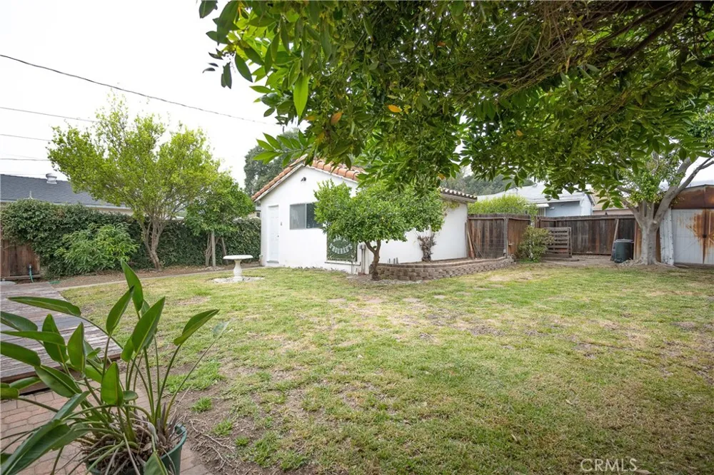 175 W 9th Upland, CA 91786