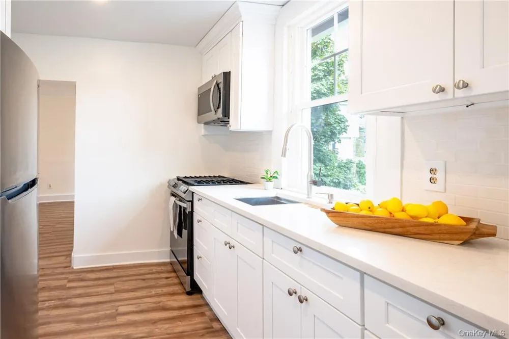 223 Fourth Avenue Pelham, NY 10803