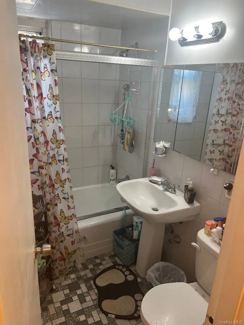 155-24 84th Street #1L Howard Beach, NY 11414