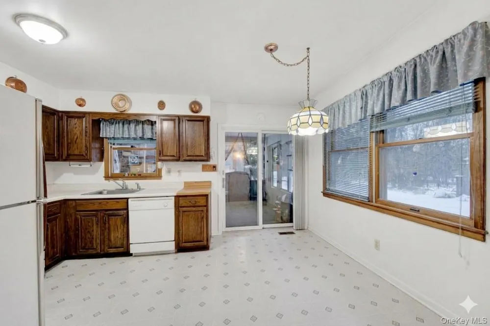 17 Last Road Middletown, NY 10941