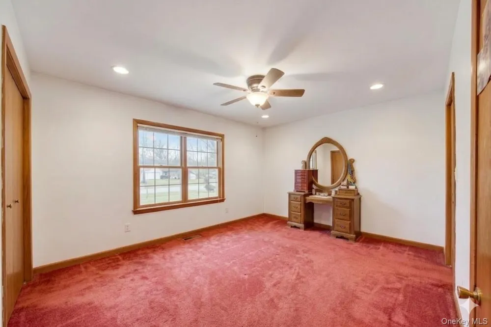 17 Last Road Middletown, NY 10941