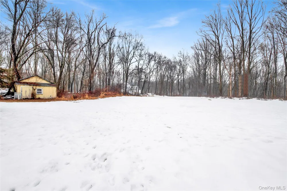 17 Last Road Middletown, NY 10941