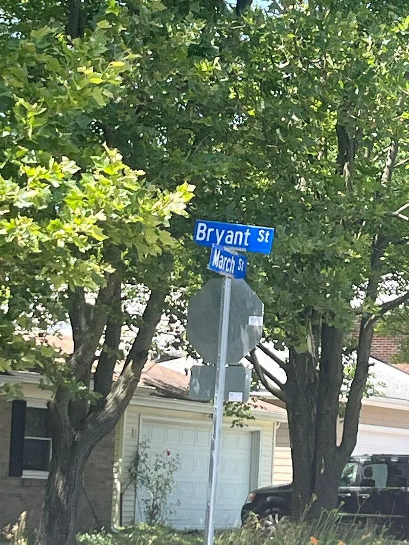 1320 Bryant Street Kalamazoo, MI 49001
